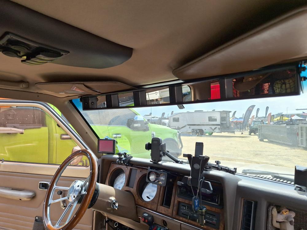 Interior shot with full view rear view mirror