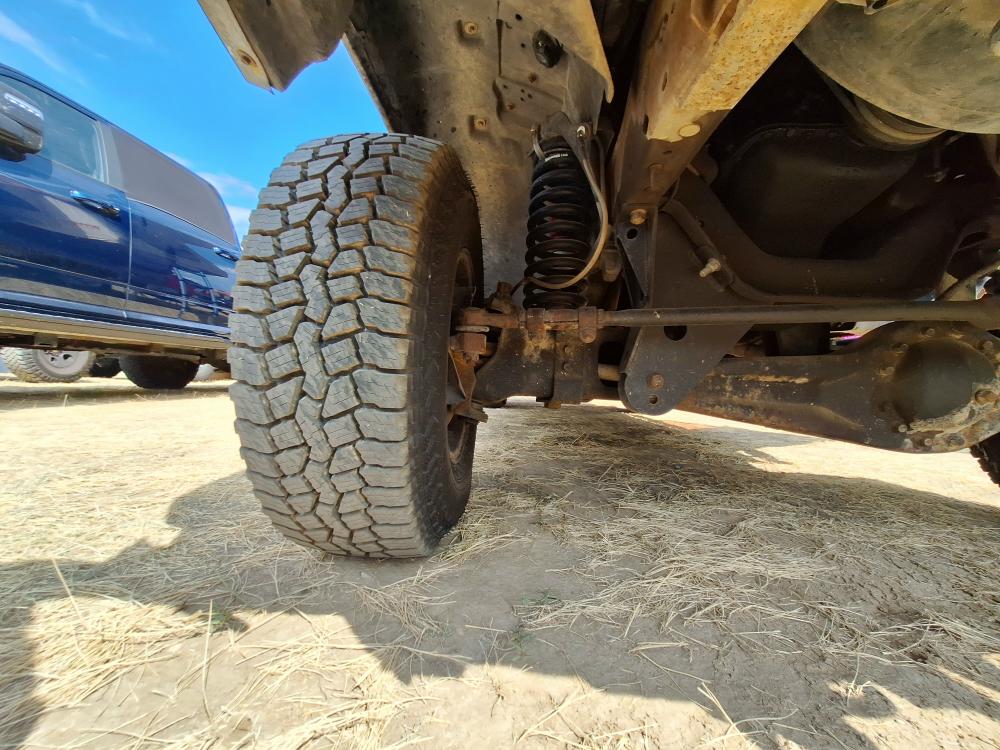 Skyjacker 4-inch suspension lift