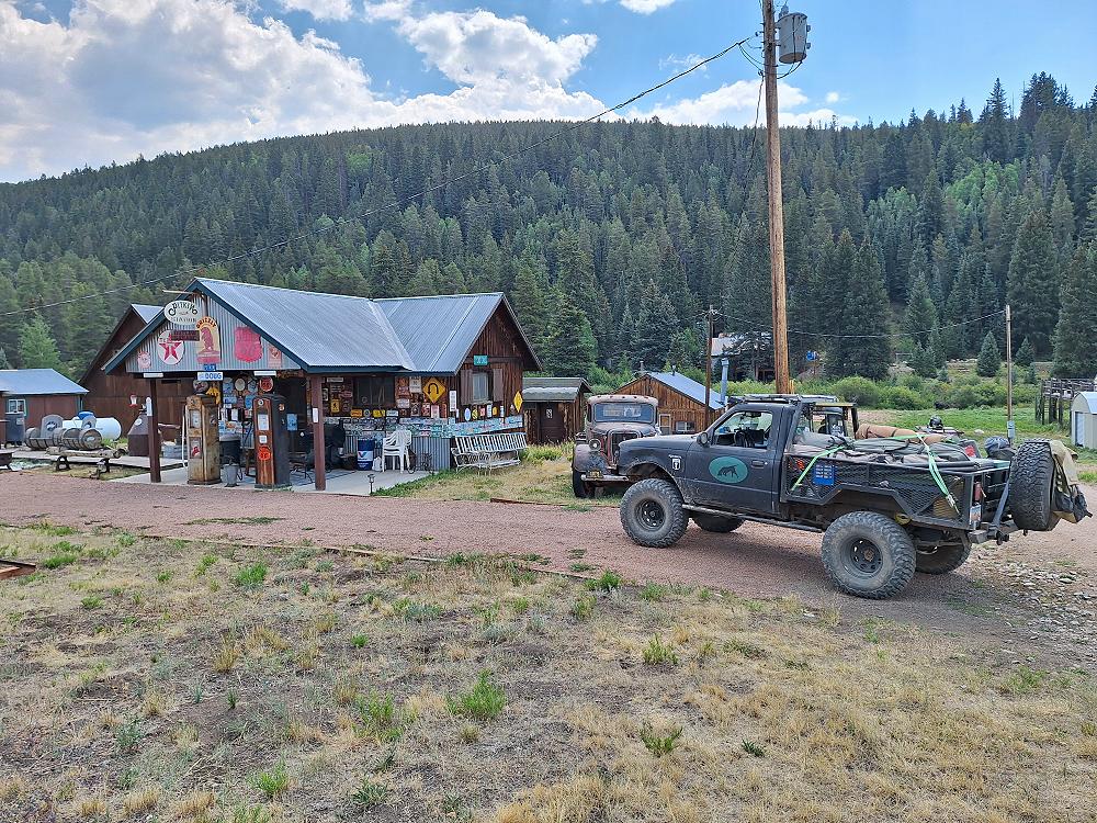 vintage gas station in Pitkin, Colorado