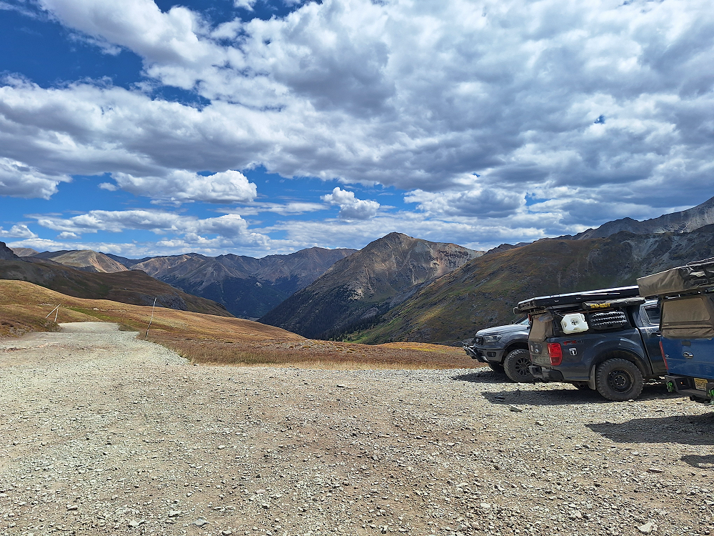 vagabonds_colorado_overlanding_adventure_2025_cinnamon_pass-130.png