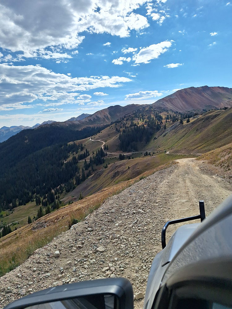 vagabonds_colorado_overlanding_adventure_2025_corkscrew_pass-110.png