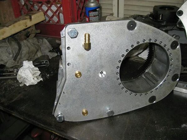 breather on rear of adapter plate