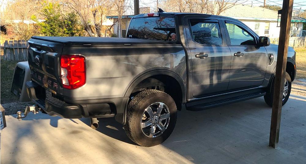 Ford Ranger bed step - 350