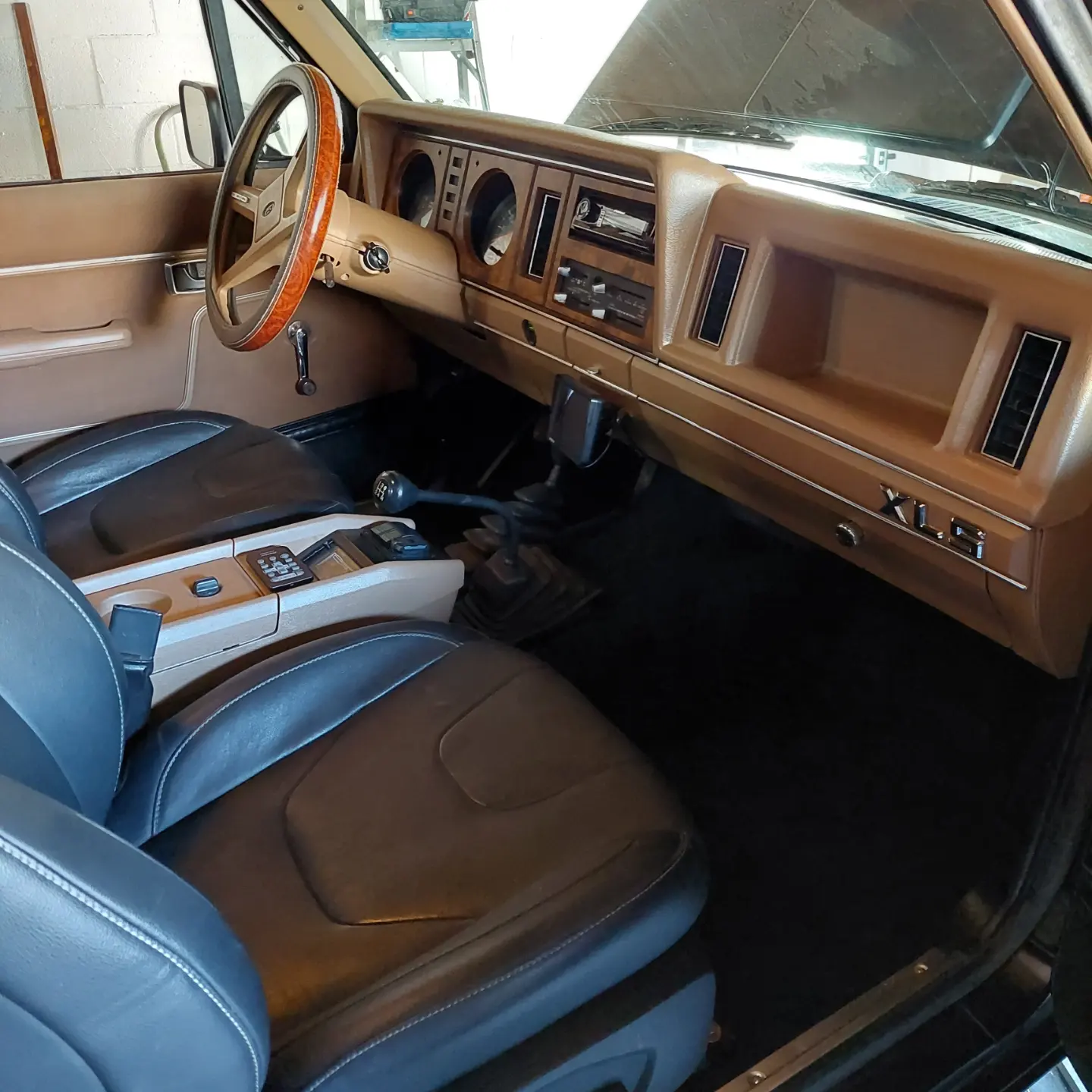 1984 Ford Bronco II XLS B2 Marauder Interior