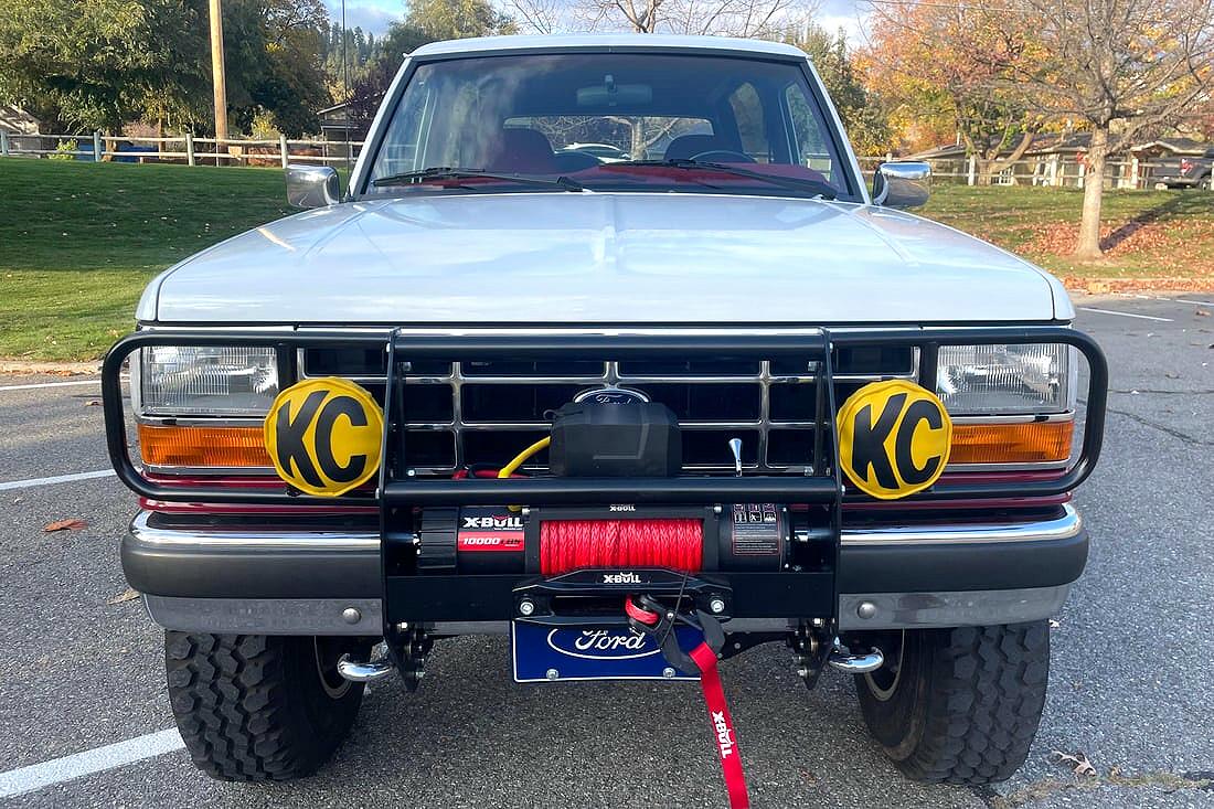 Ford Bronco II Brush Guard & Winch