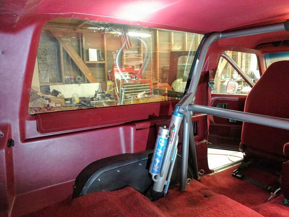 Ford Bronco II Roll Cage and King shocks