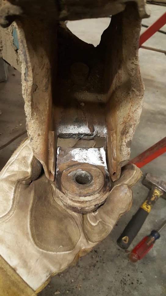 Ford Bronco II cut & turn axle beam