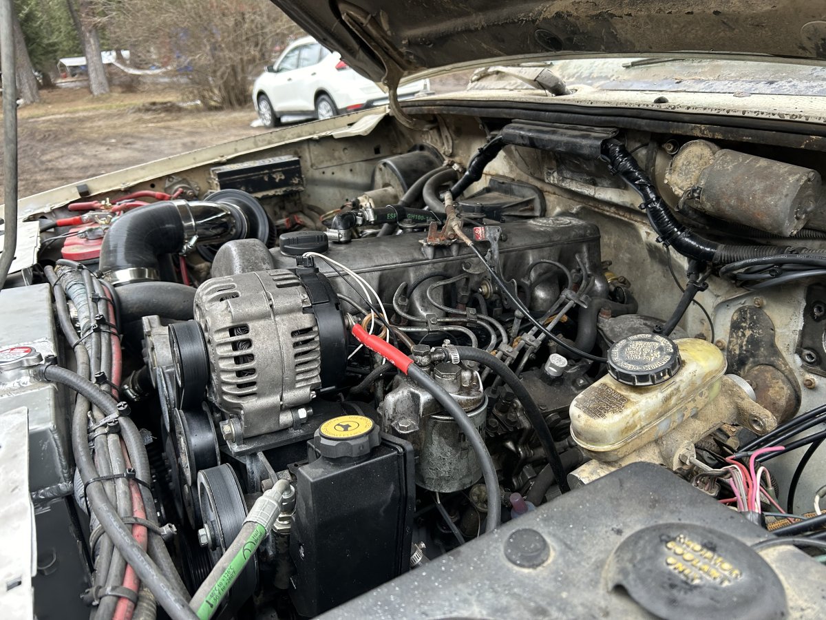 Mercedes OM617 diesel engine in a Ford Bronco II