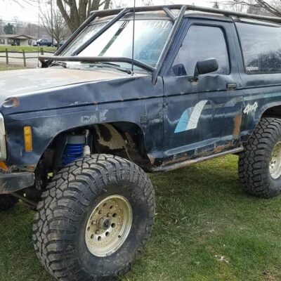 Donnie Chambers (donaldcon) 1988 Bronco II
