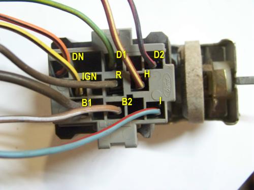 Ford Bronco II headlight switch plug label #2