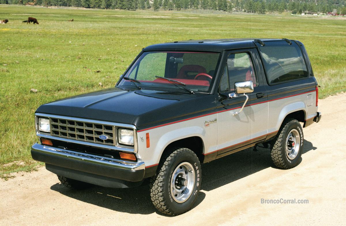Ford Bronco II with quarter flip side window