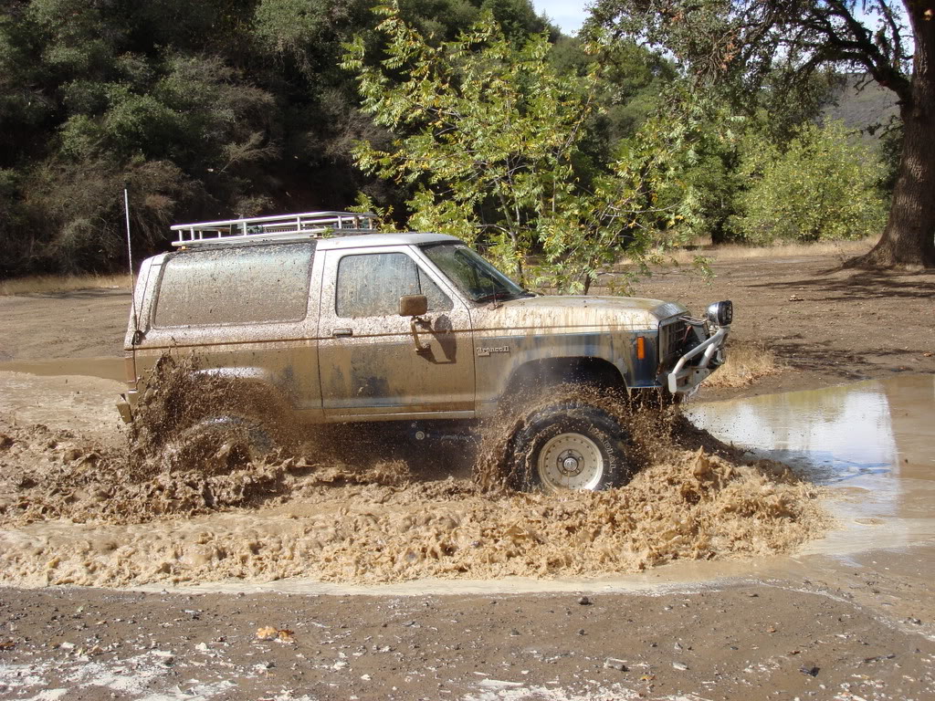 Nemisus 1987 Ford Bronco II 4x4