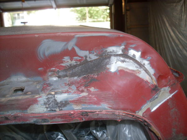 Rust in rear hatch area
