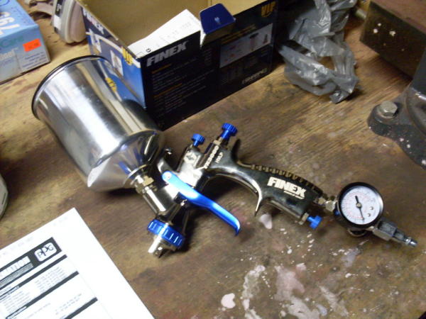 Paint gun