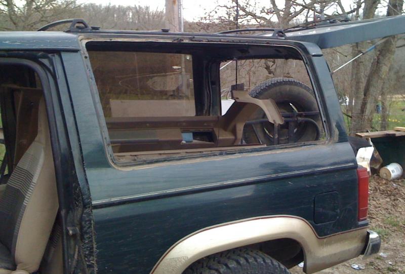 Removing Ford Bronco II rear side window