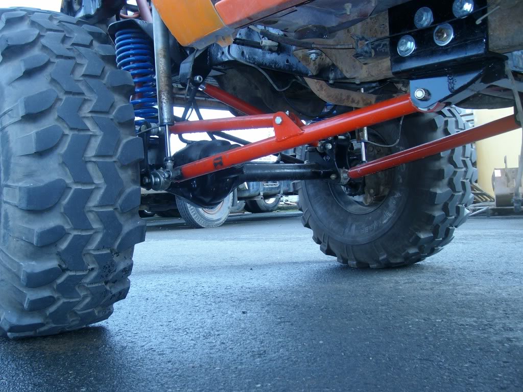 Ford Bronco II Dana 44 front links