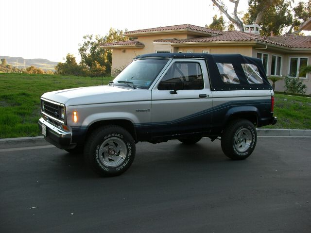 Sherrod Ford Bronco II Drivers Side