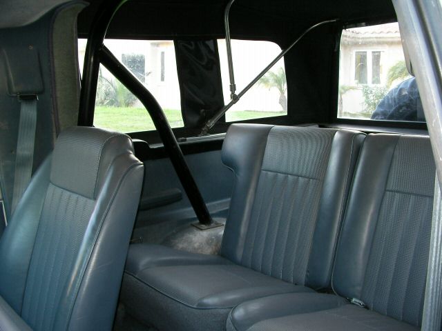 Sherrod Bronco II rear seats and rollbar