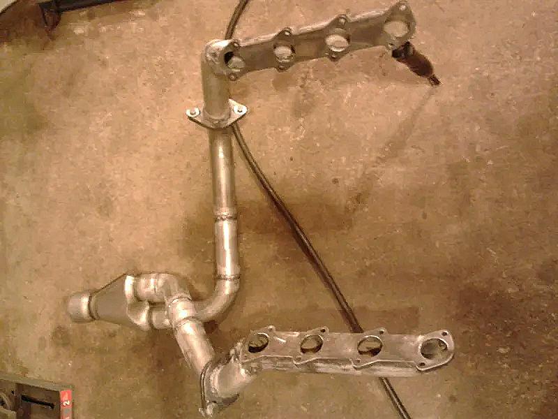 Ford Ranger 4.6L V8 swap exhaust manifolds