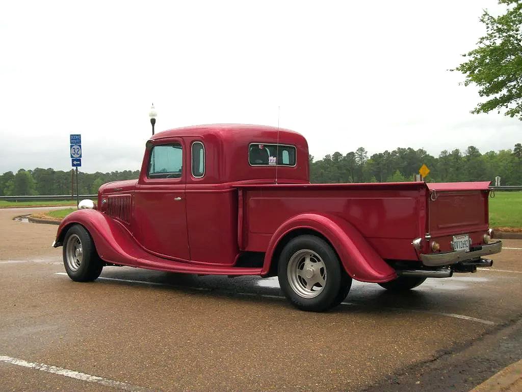 Doorgunner's Fiberglass 1936 Ford truck cab and steel bed on a 1989 Ford Ranger chassis