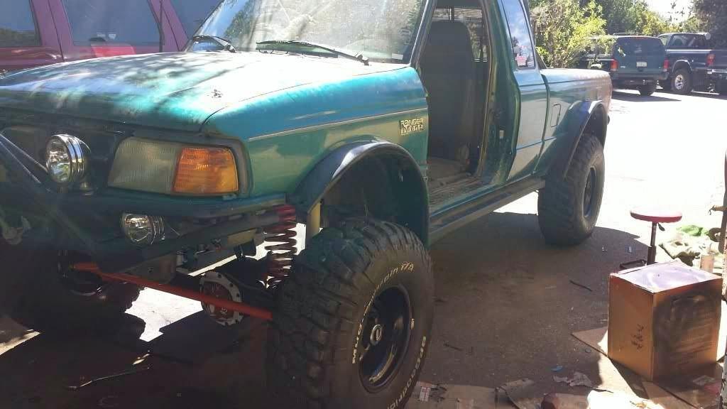 Front fender flare