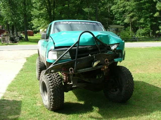 Kyle M.'s Wrecked 1993 Ford Ranger