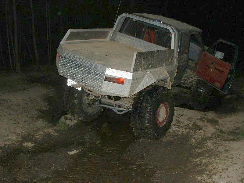 Redneckdanger diamond plate bed