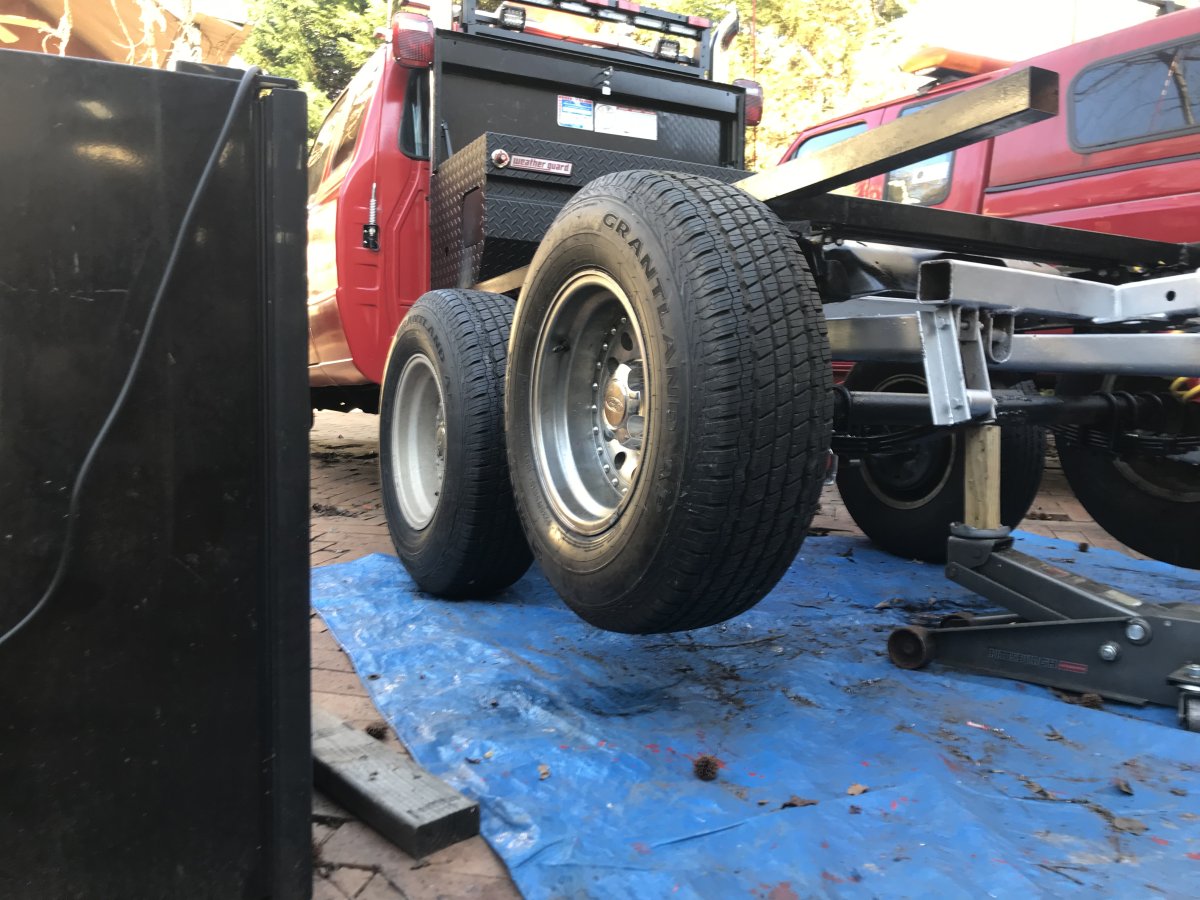 The Road Ranger Ford Ranger third axle