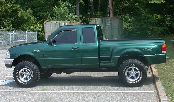 Travis Bubar's 1998 Ford Ranger 4x4