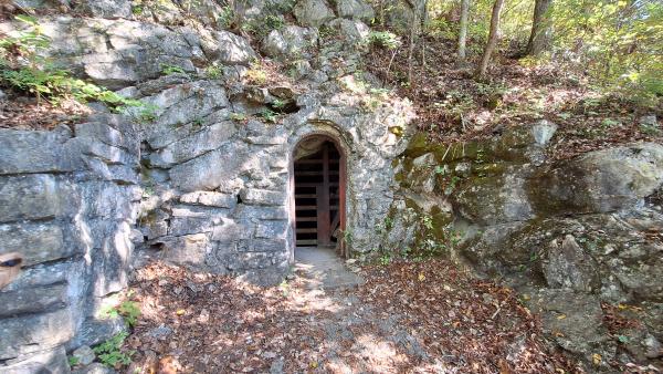 Gap Cave entrance in 2026