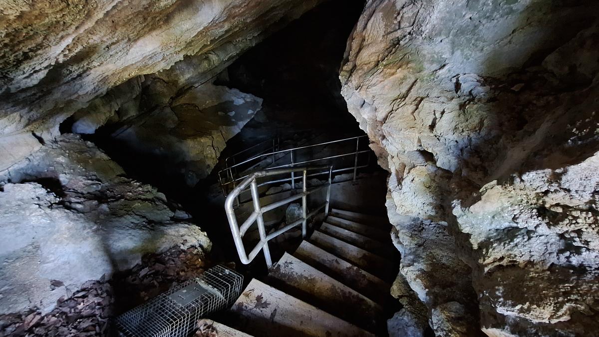 Looking inside the upper entrance gate