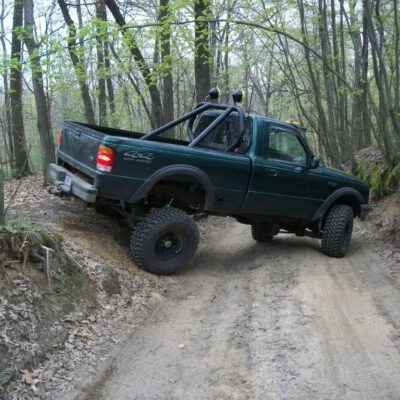 Ozziemo27 1999 Ford Ranger passenger side