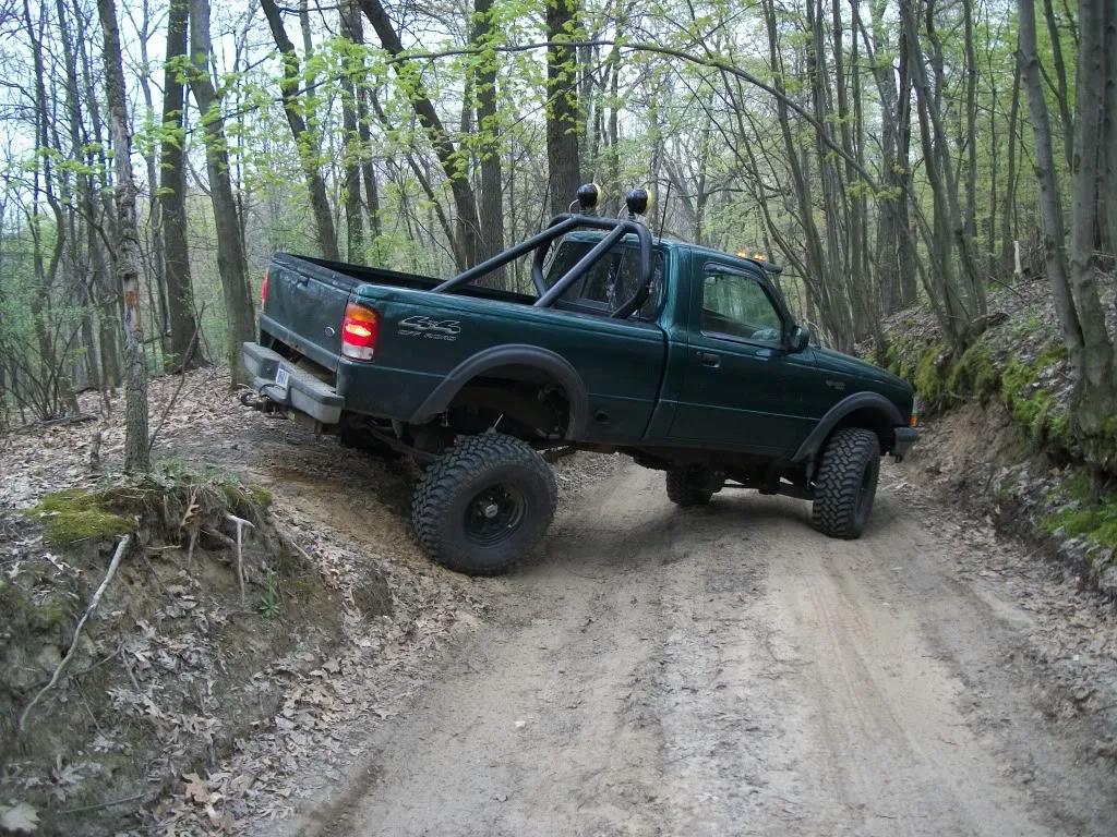 Ozziemo27 1999 Ford Ranger passenger side